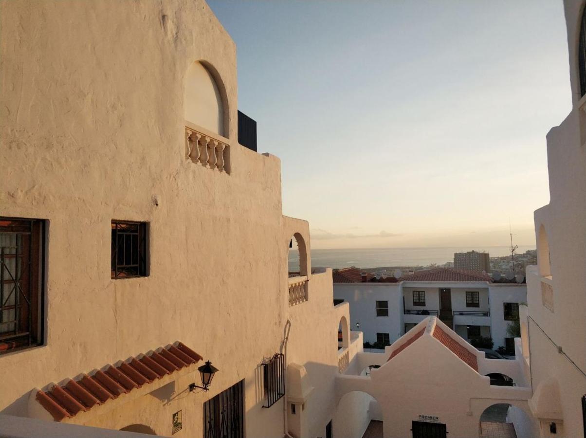 Port Royal Lounge Terrace, One Bedroom Apartment, Heated Pool, Wifi Los Cristianos  Esterno foto